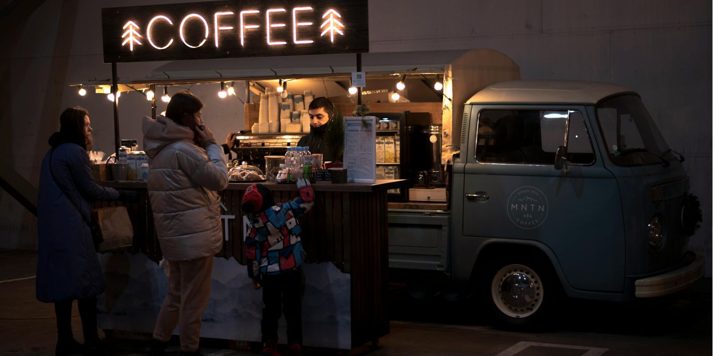 Ilustrasi street coffee (FOTO: Pexels)