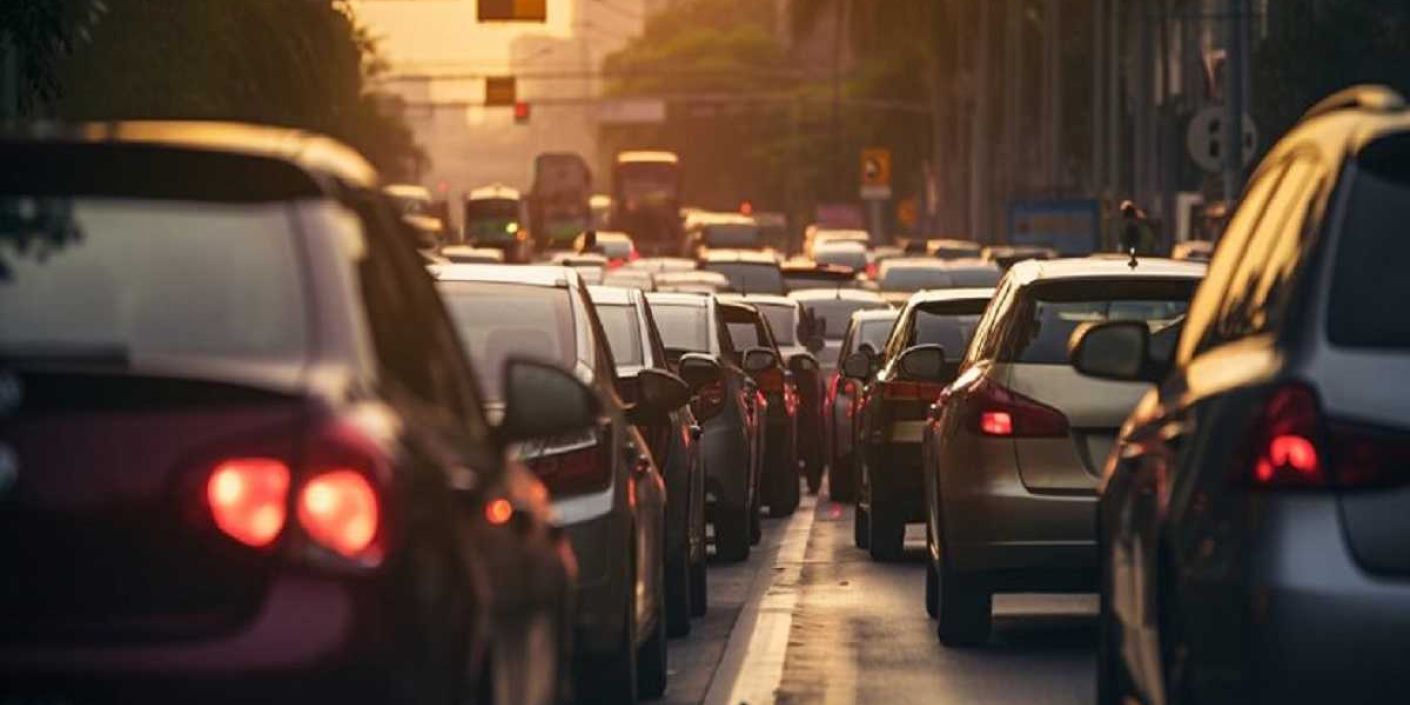 Jakarta masih menghadapi masalah macet (Freepik)