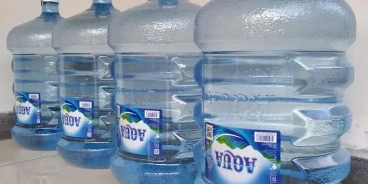 FOTO: Galon AQUA (sumber: SIPlah TOKO LADANG)