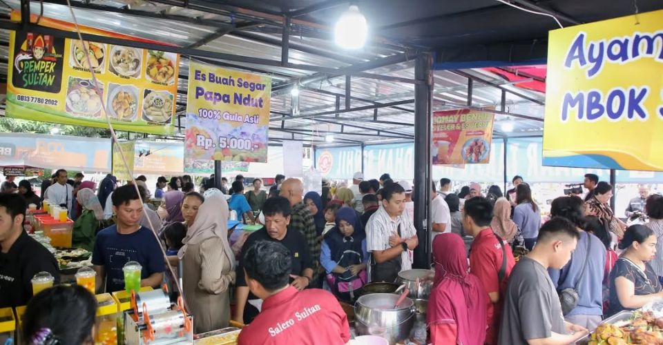 Suasana bazar takjil di Benhil (FOTO: Instagram/beritajakarta)