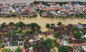 <a href="index.php?option=com_tags&view=tag&id[0]=5:breaking-news">Breaking News</a>, <a href="index.php?option=com_tags&view=tag&id[0]=2619:boikot-internasional">Boikot Internasional</a>, <a href="index.php?option=com_tags&view=tag&id[0]=2783:banjir-vietnam">Banjir Vietnam</a>, <a href="index.php?option=com_tags&view=tag&id[0]=2784:hoi-an">Hoi An</a>, <a href="index.php?option=com_tags&view=tag&id[0]=2785:vietnam">Vietnam</a>